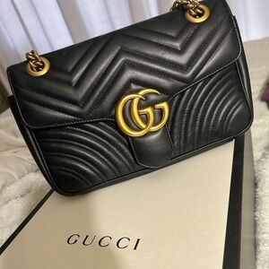 Gucci Calfskin Matelasse Medium GG Marmont Shoulder Bag Black